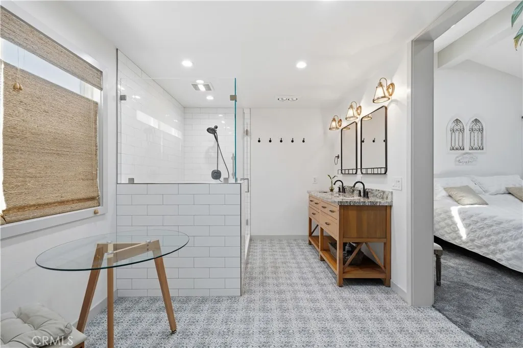 Additional image 98 of 5640 E Parkcrest St, Long Beach, CA 90808