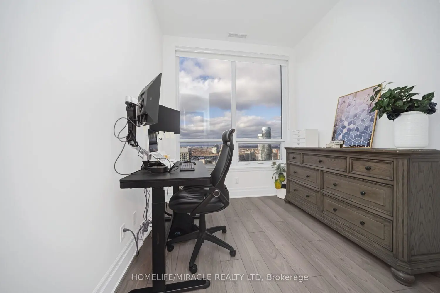 Additional image 17 of 30 Elm Drive Ph01