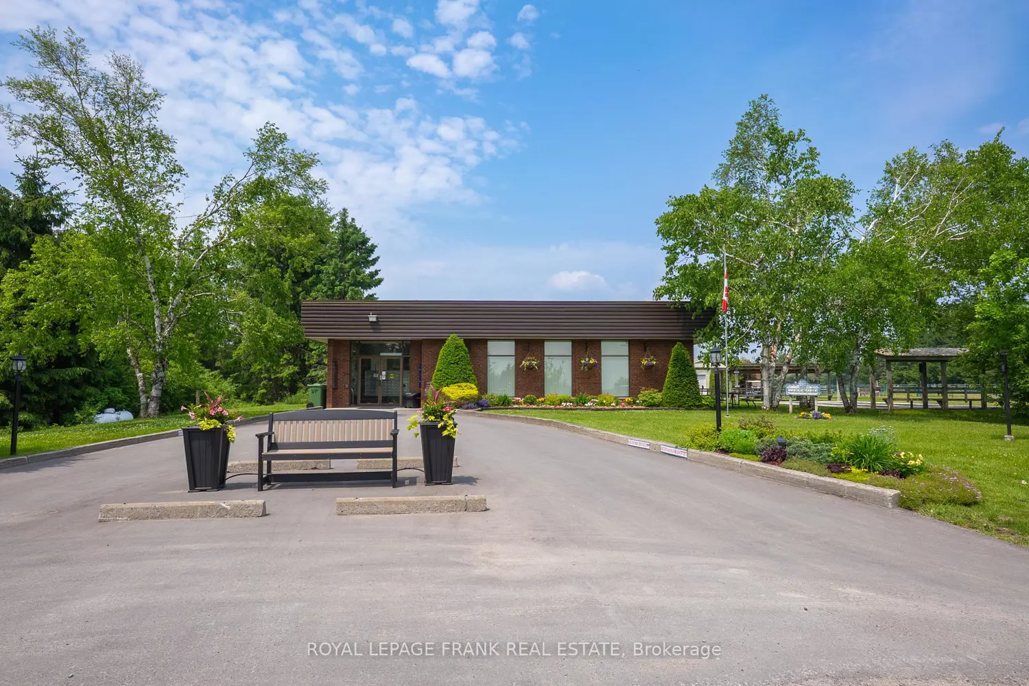 Additional image 16 of 383 Old Surrey Lane