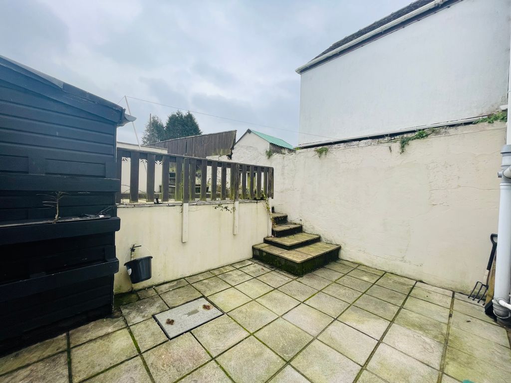 Additional image 7 of 3 bed property to rentCambrian Place, Haverfordwest SA61