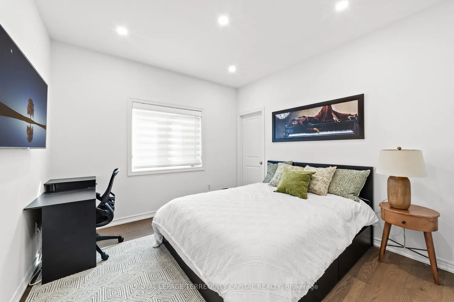 Additional image 13 of 144 Pine Hill Crescent