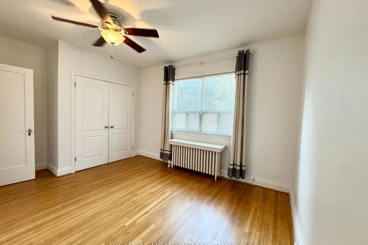 Additional image 8 of 1198 Avenue Road