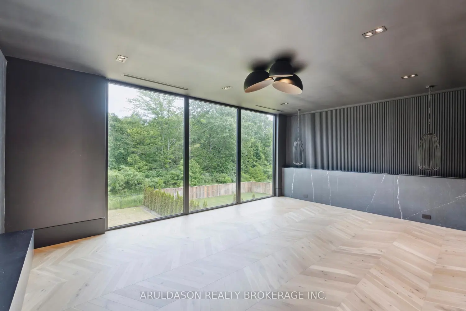 Additional image 14 of 1135 Balfour Street