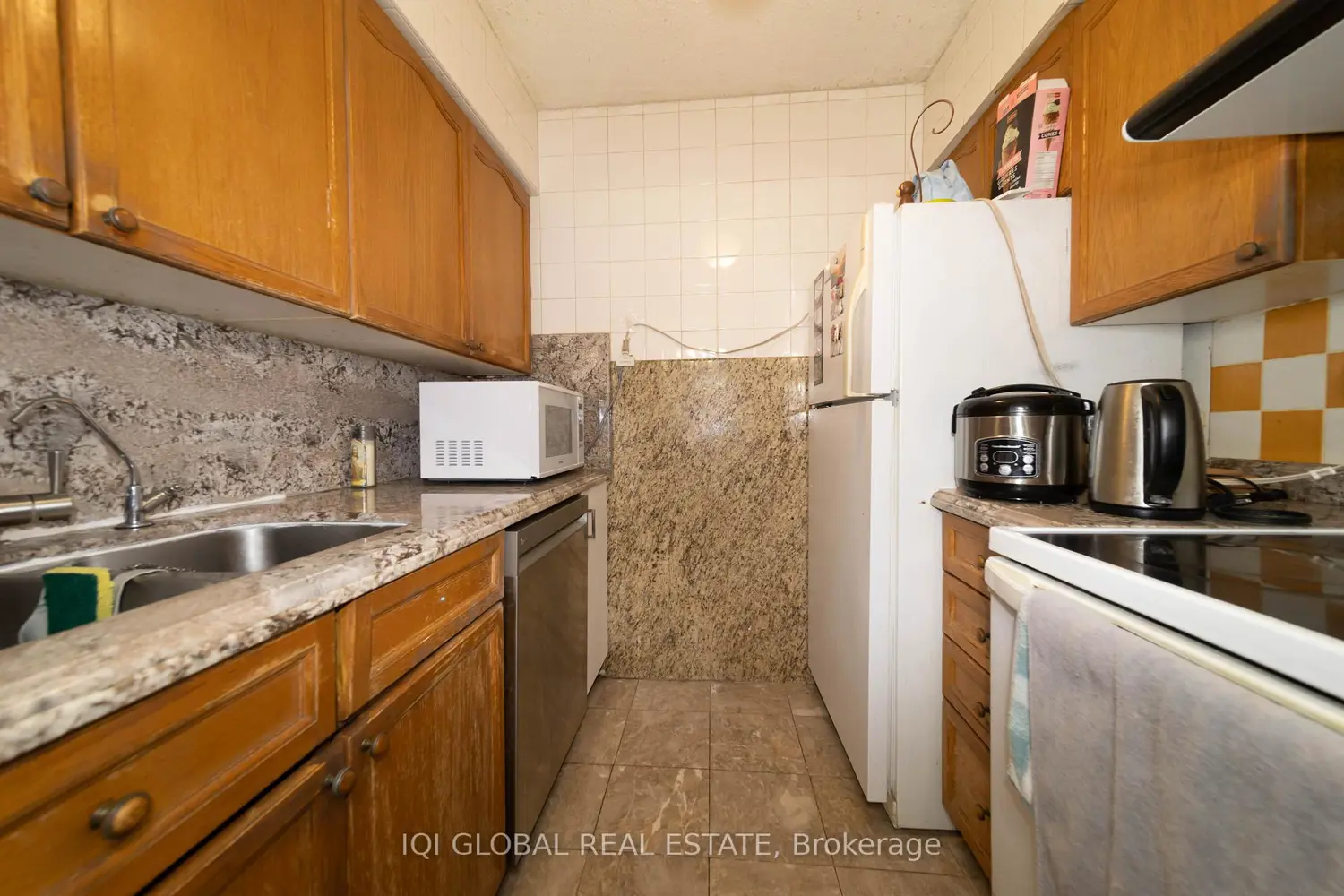 Additional image 9 of 50 Lotherton Pathway 1115