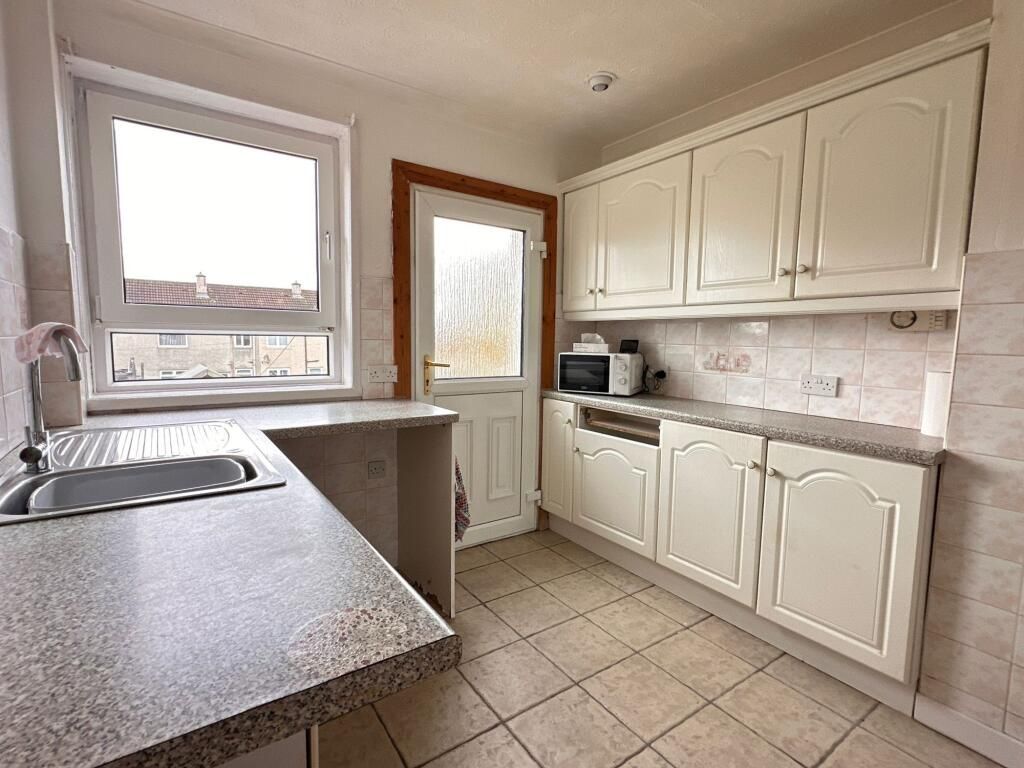 Additional image 2 of 2 bed terraced house to rentSherdale Avenue Chapelhall, Chapelhall, Airdrie ML6