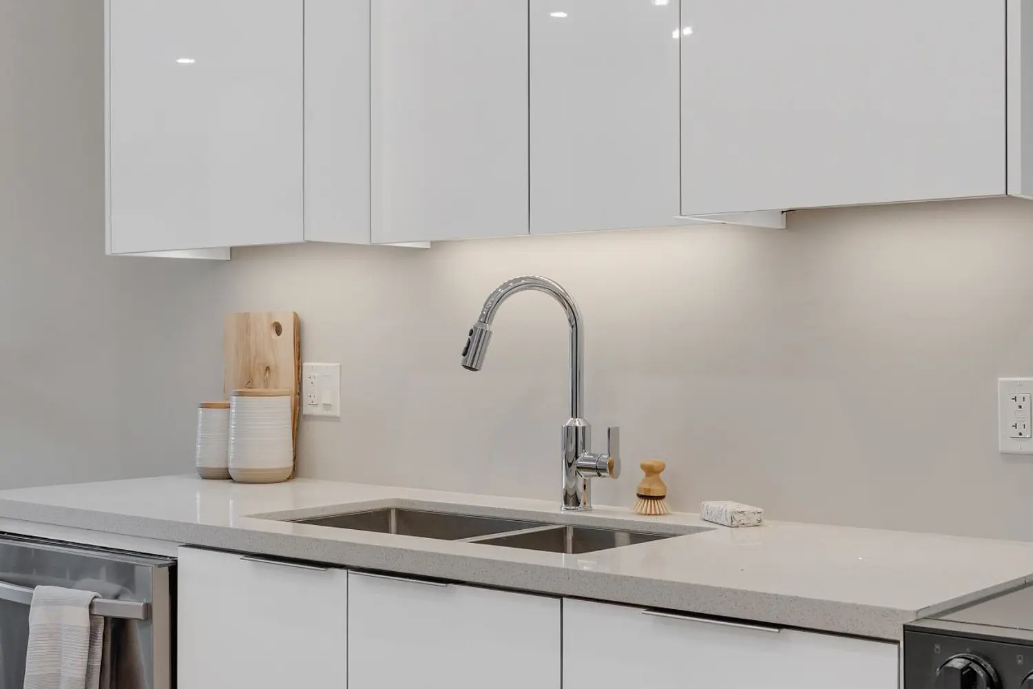 Additional image 4 of 32 Brunel Road 203