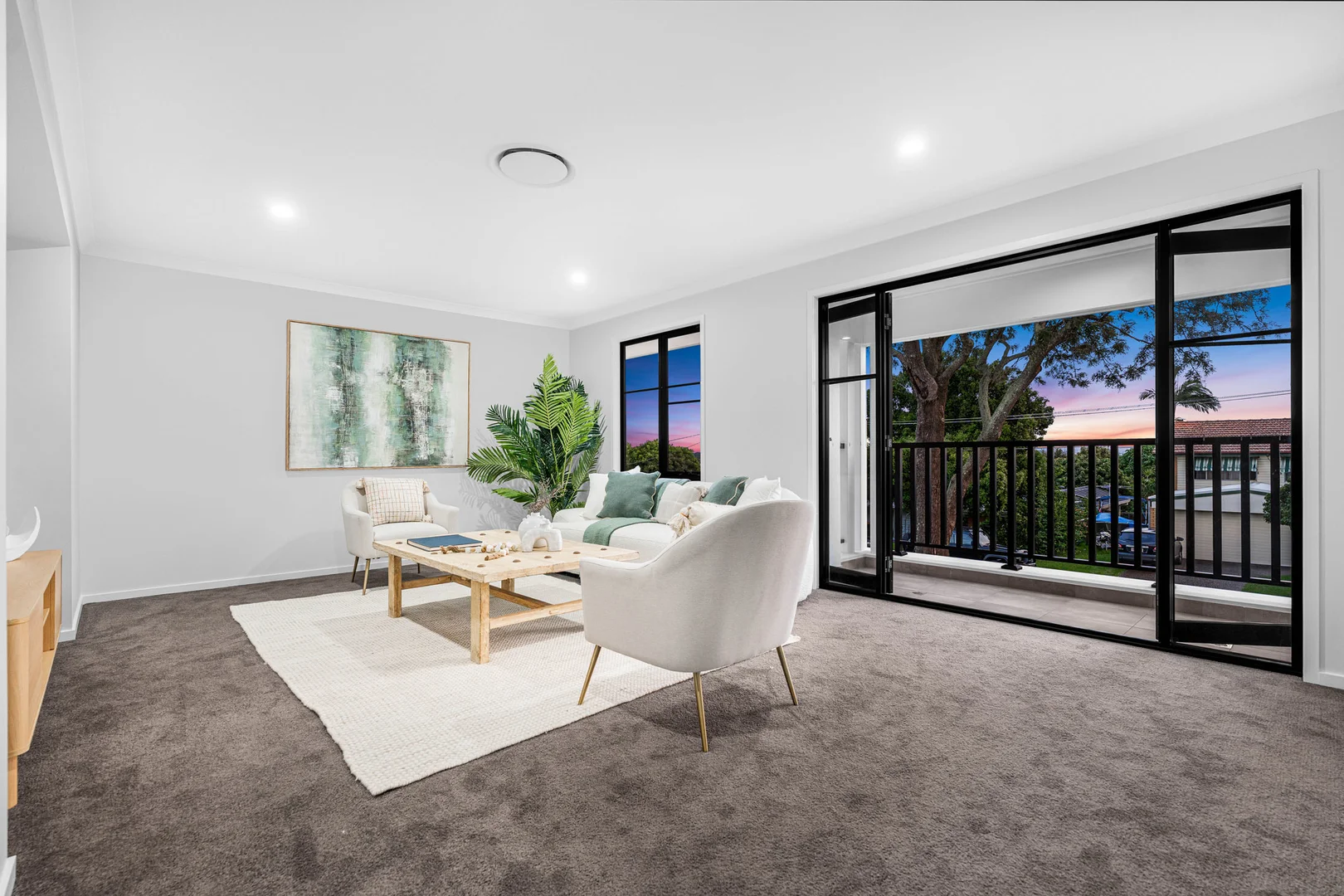 Additional image 7 of 54 Regent Street, Wynnum West QLD 4178