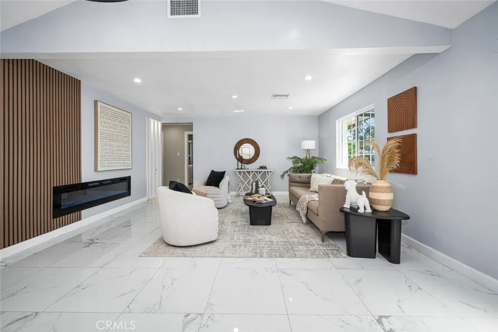 Additional image 60 of 223 West Simmons Avenue, Anaheim, CA 92802