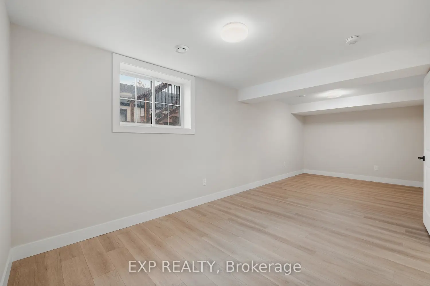 Additional image 10 of 12 Washington Street 201