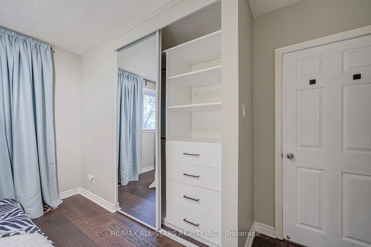 Additional image 5 of 50 Mooregate Avenue