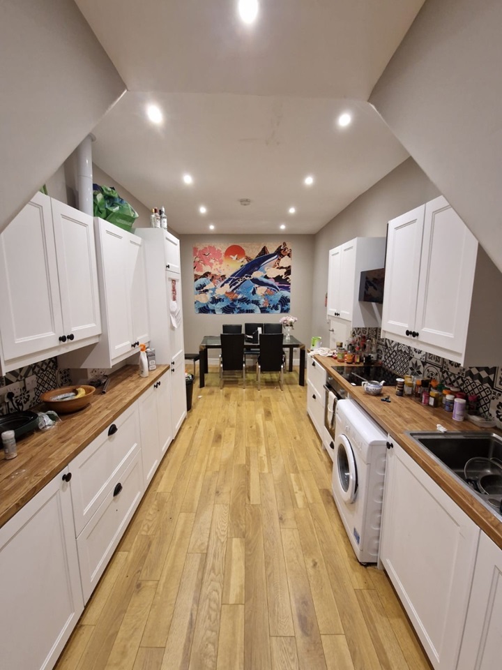 Additional image 8 of 4 Bed Flat, Sauchiehall Street Charing Cross Man, G2, N1 7GU