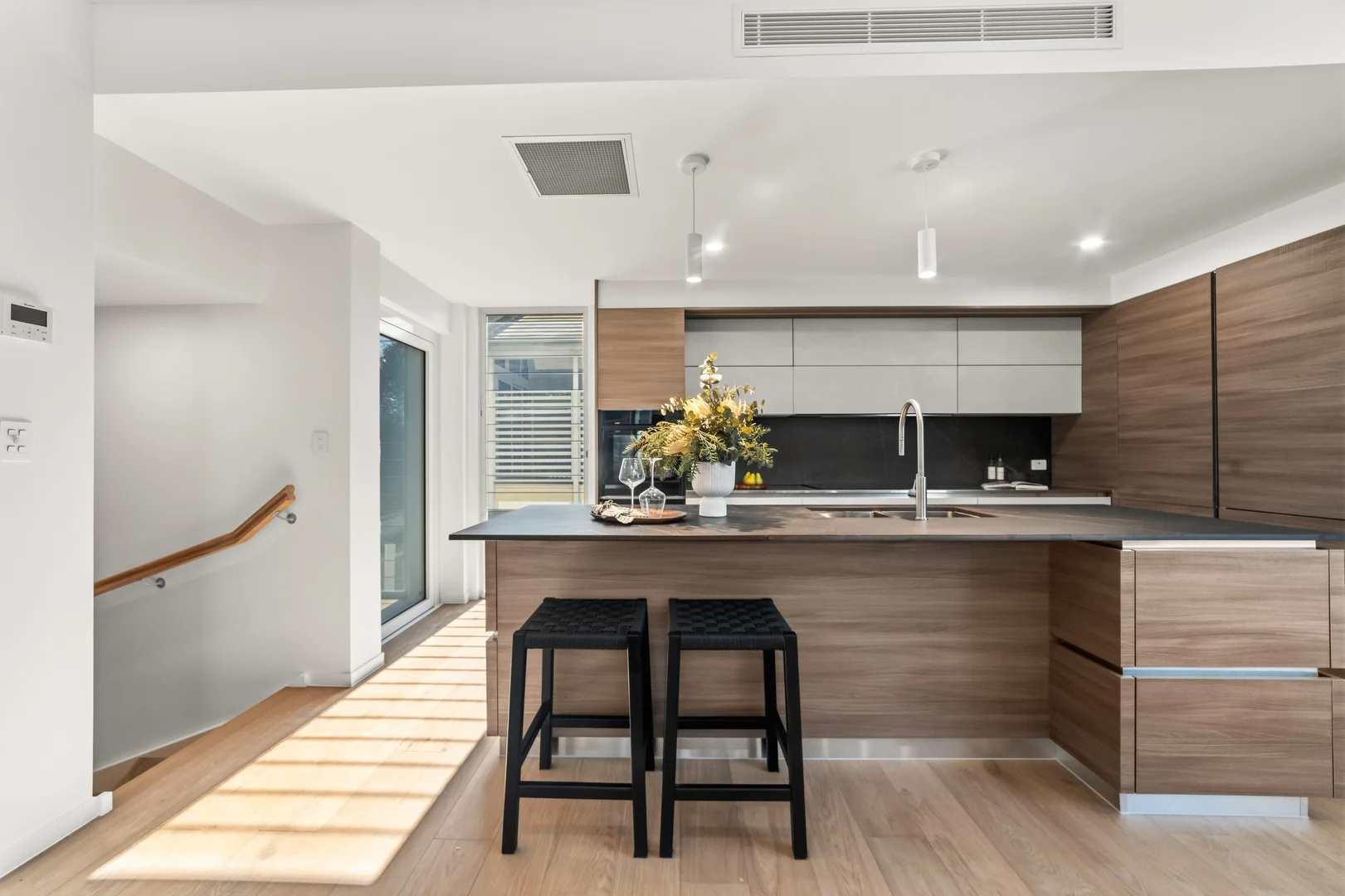 Additional image 8 of 10 Abalone Avenue, Paradise Point QLD 4216