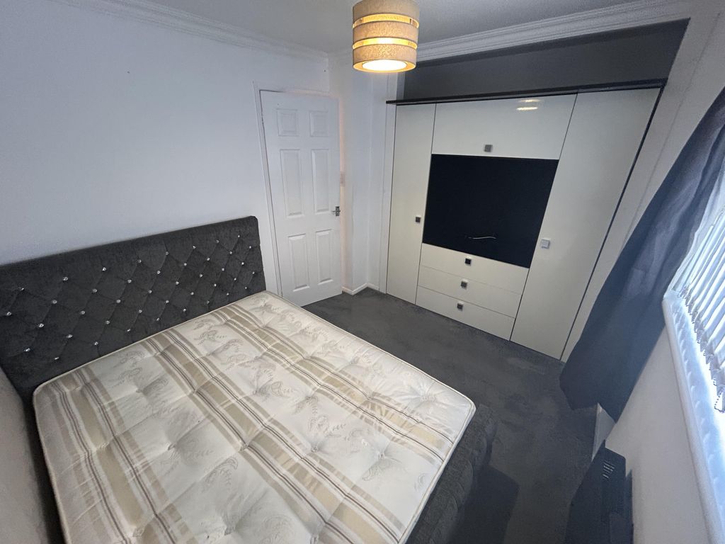 Additional image 13 of 2 bed detached house to rentPreston Place, Glasgow G42
