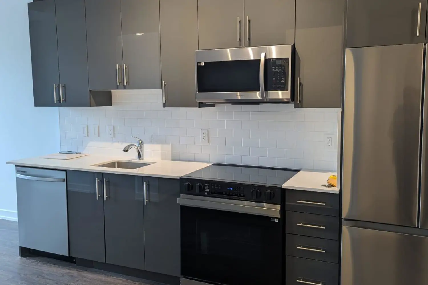 Additional image 3 of 556 Marlee Avenue 102