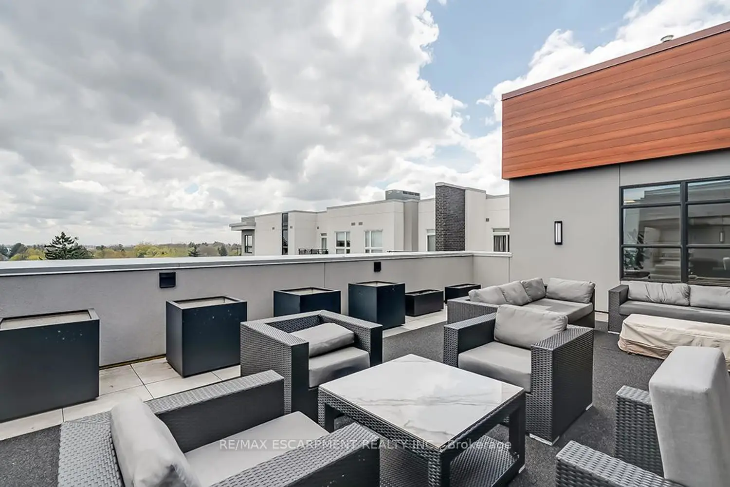 Additional image 15 of 320 Plains Road 502