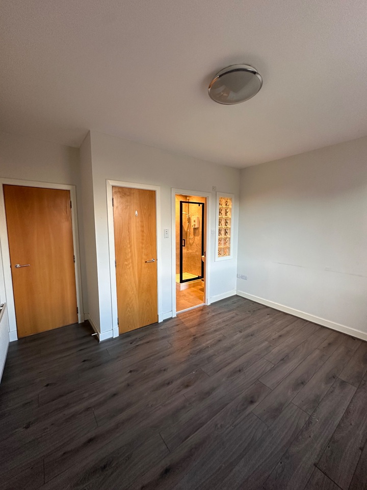 Additional image 6 of 2 Bed Flat, Bath Street, G2, N1 7GU