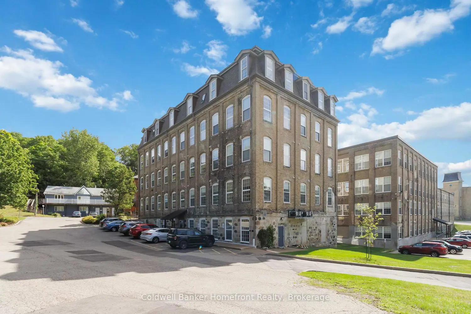 Additional image 3 of 140 West River Street 504