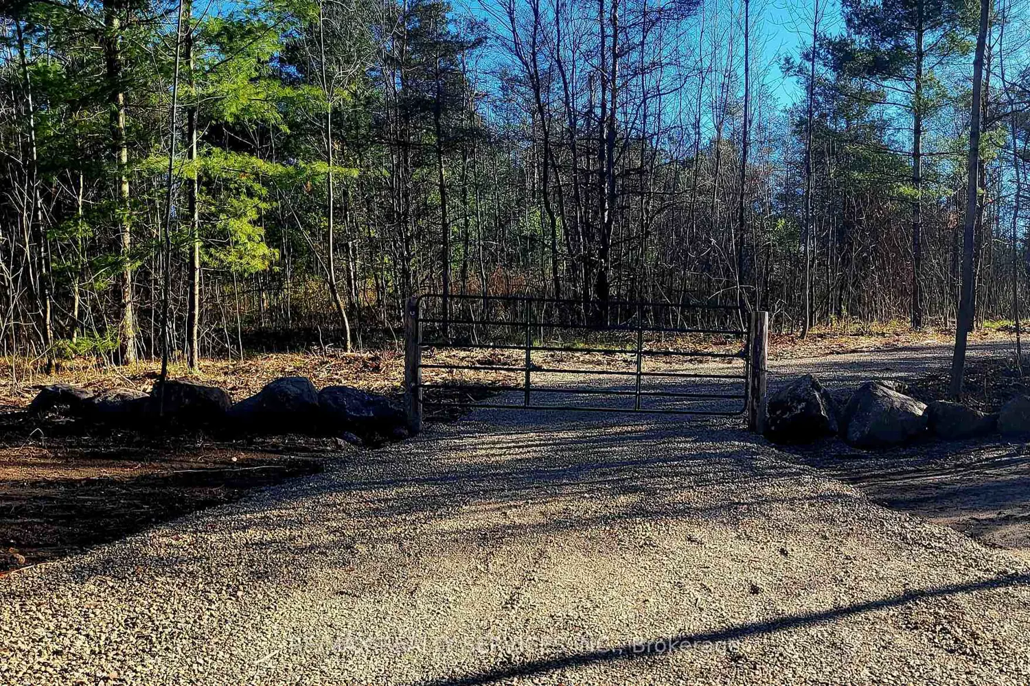 Additional image 4 of 395421 Concession 2 Road