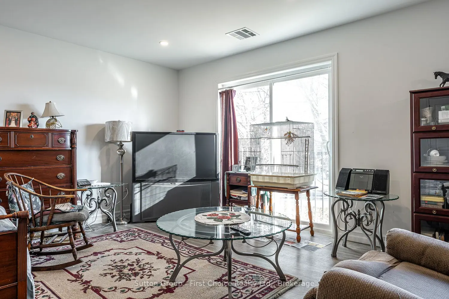 Additional image 10 of 100 Gordon Street 201