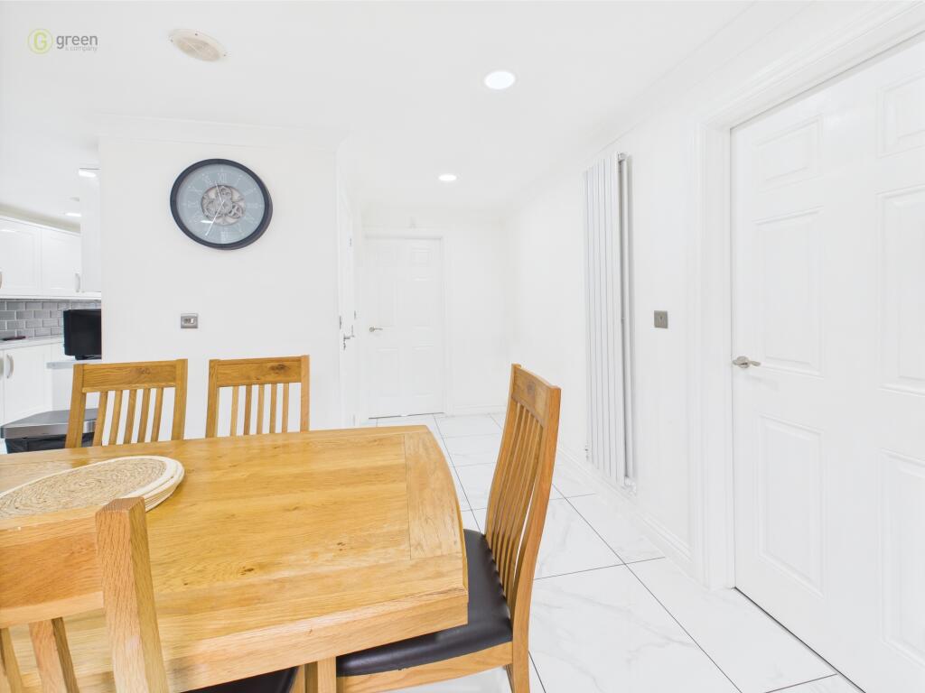 Additional image 40 of Scholars Close, Birmingham, B21