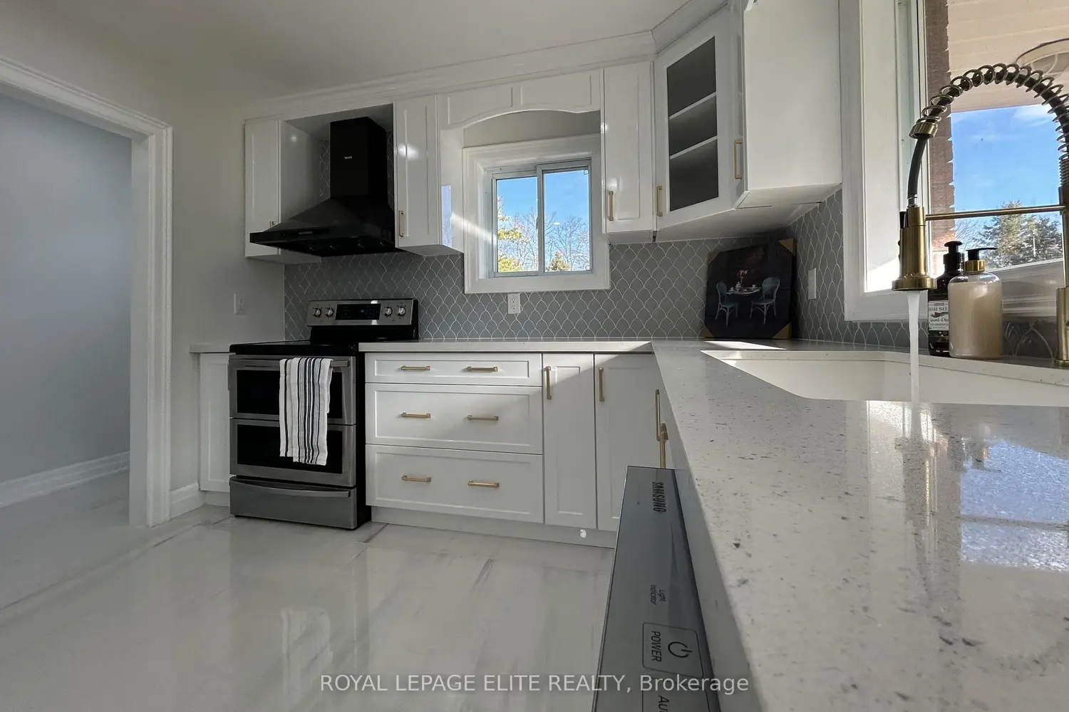 Additional image 11 of 8737 Lincoln Street