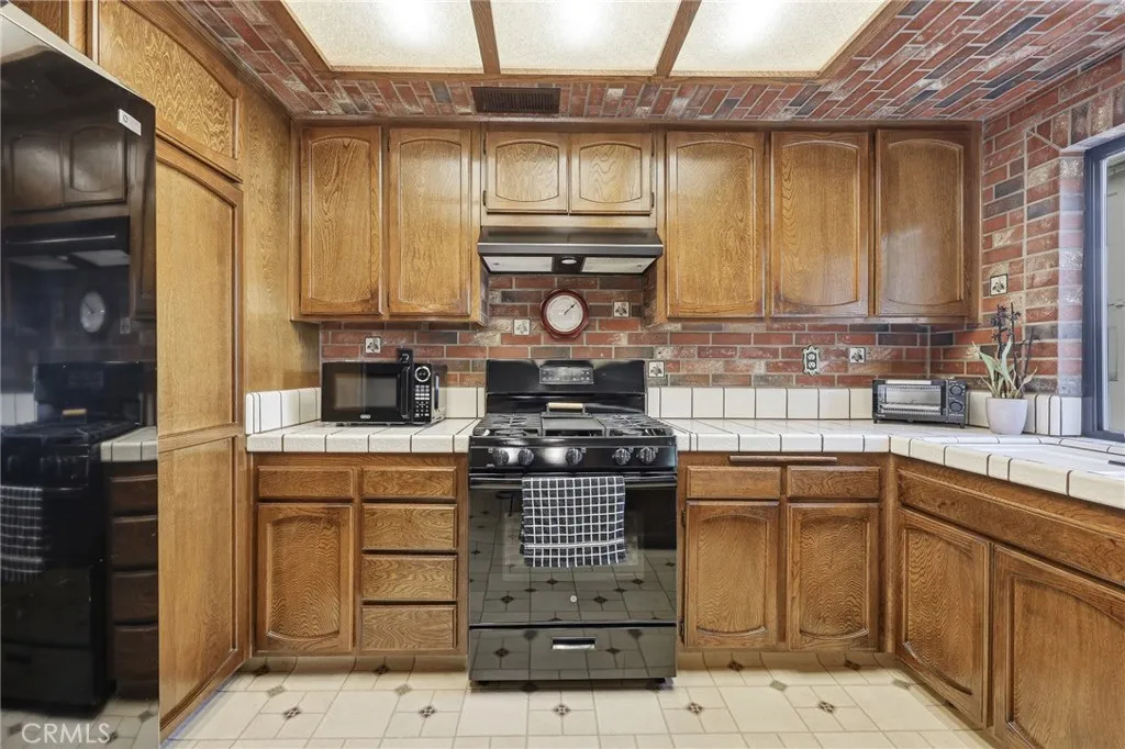 Additional image 14 of 7100 Balboa Boulevard Unit 1003, Lake Balboa, CA 91406