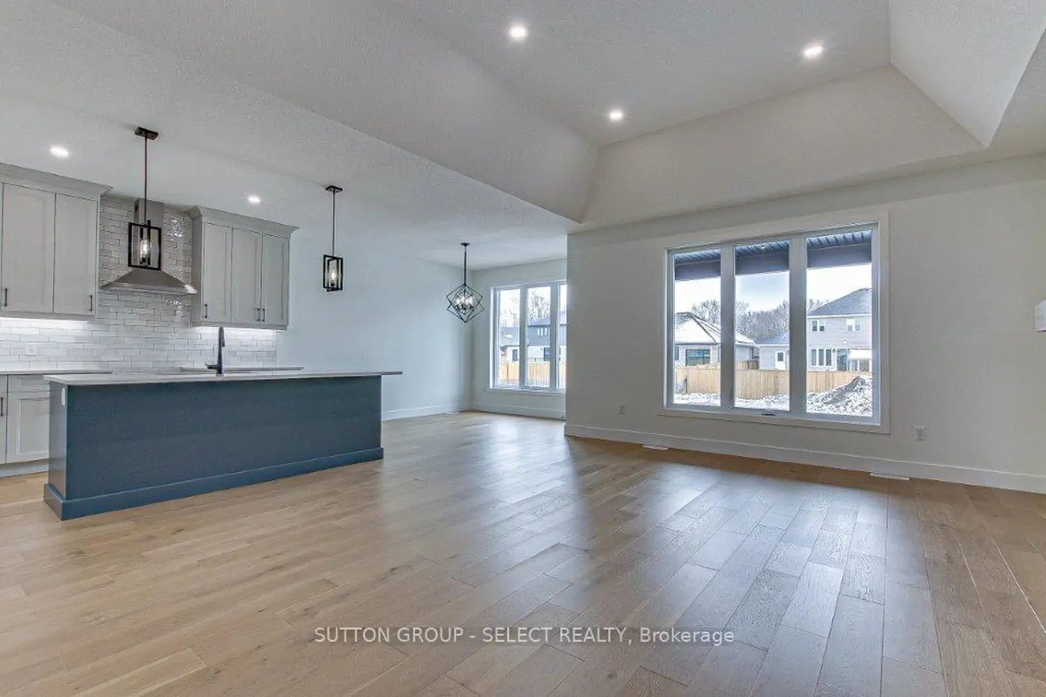 Additional image 3 of 148 Foxborough Place