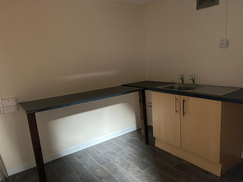 Additional image 6 of Oxford Road, Pen Mill Trading Estate, Yeovil, Somerset, BA21 5HR