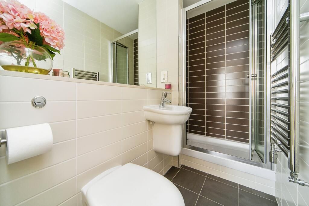 Additional image 10 of 3 bed flat to rentStrand Street, Liverpool L1