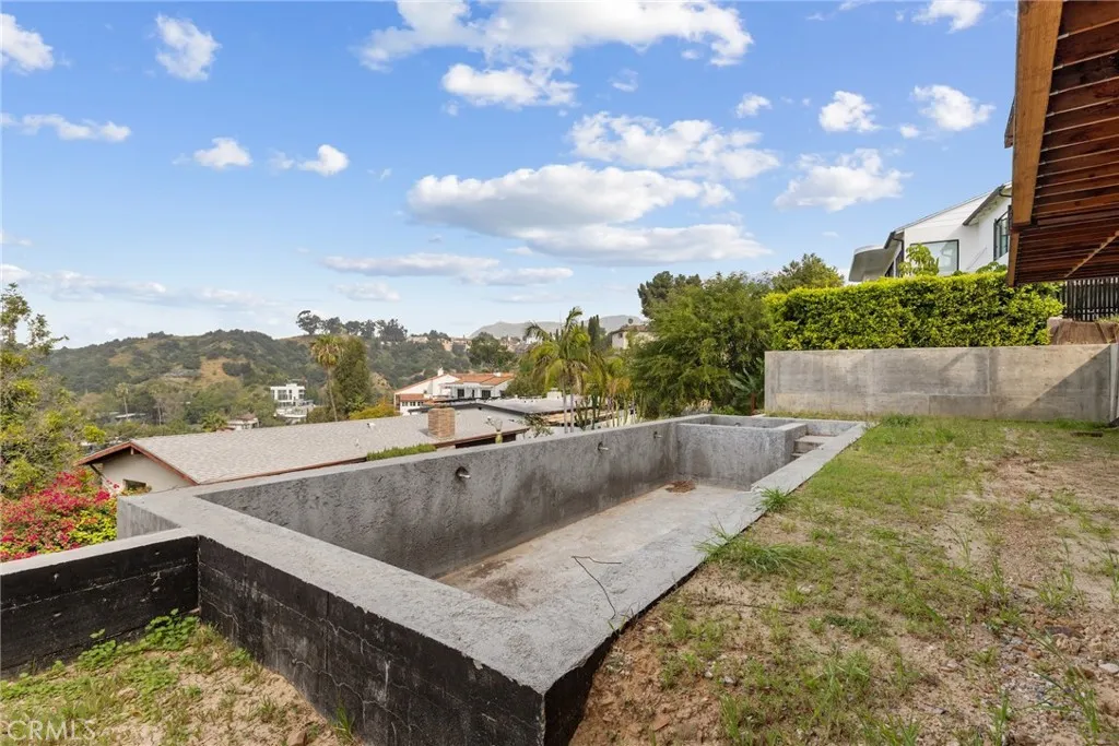 Additional image 27 of 2453 Creston Way, Los Angeles, CA 90068