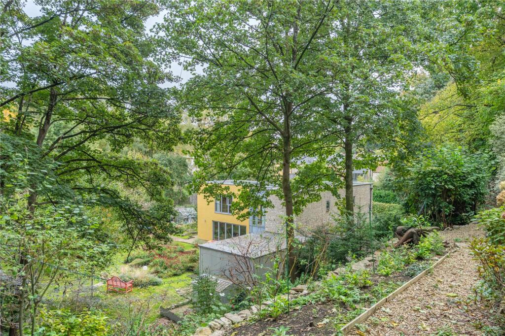 Additional image 2 of Impressive modern house in Shepton Mallet