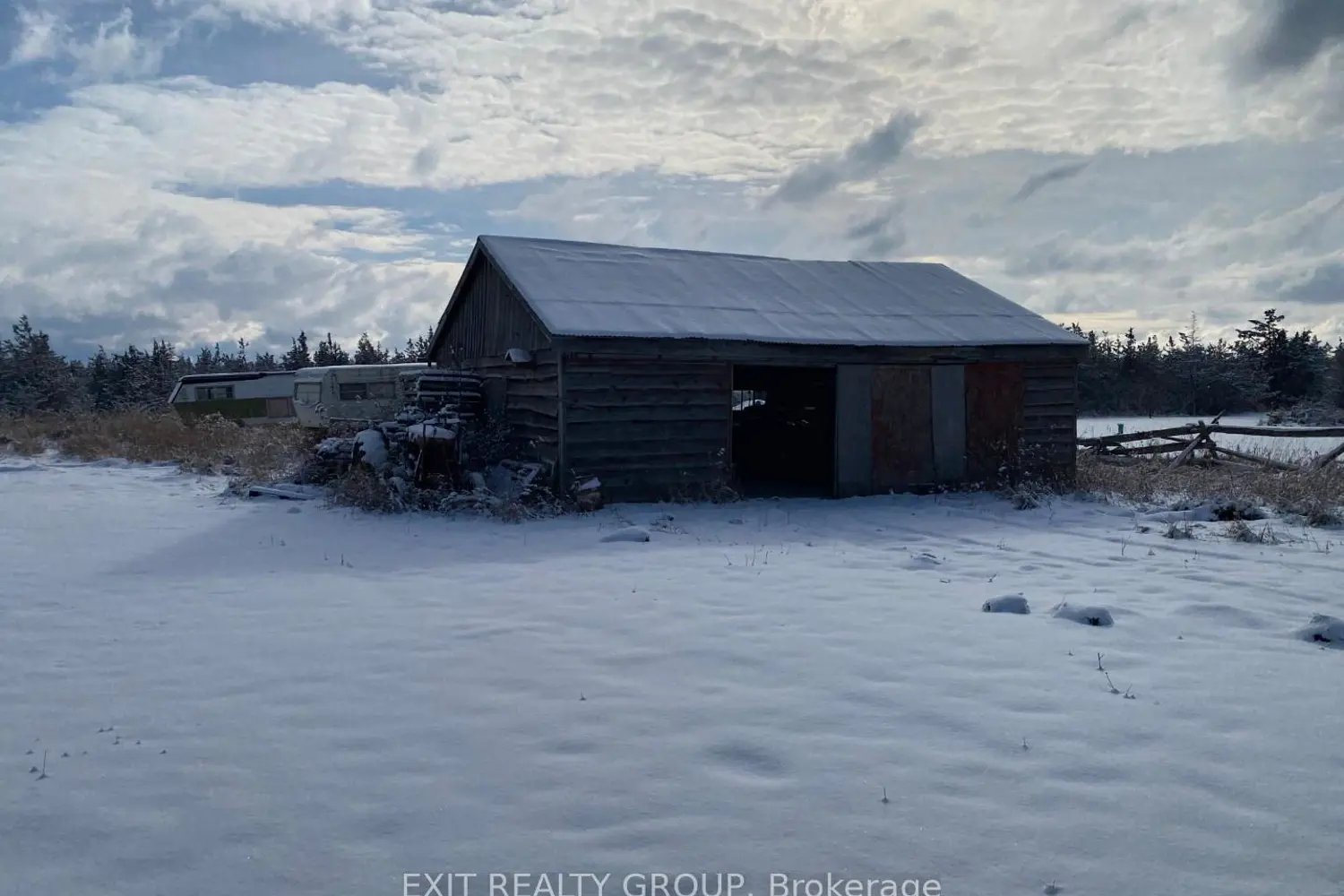 800 Chuckery Hill Road photo 5