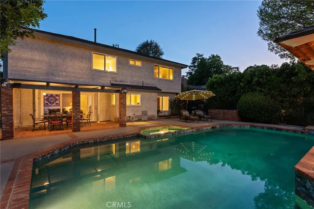 Additional image 38 of 22963 Collins Street, Woodland Hills, CA 91367