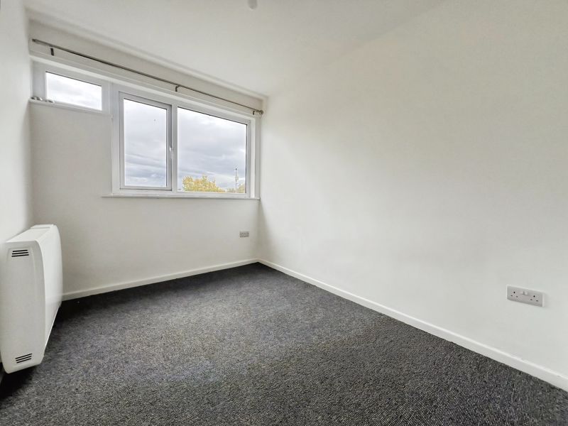 Additional image 7 of 2 bed flat to rentBroadway, Darras Hall NE20