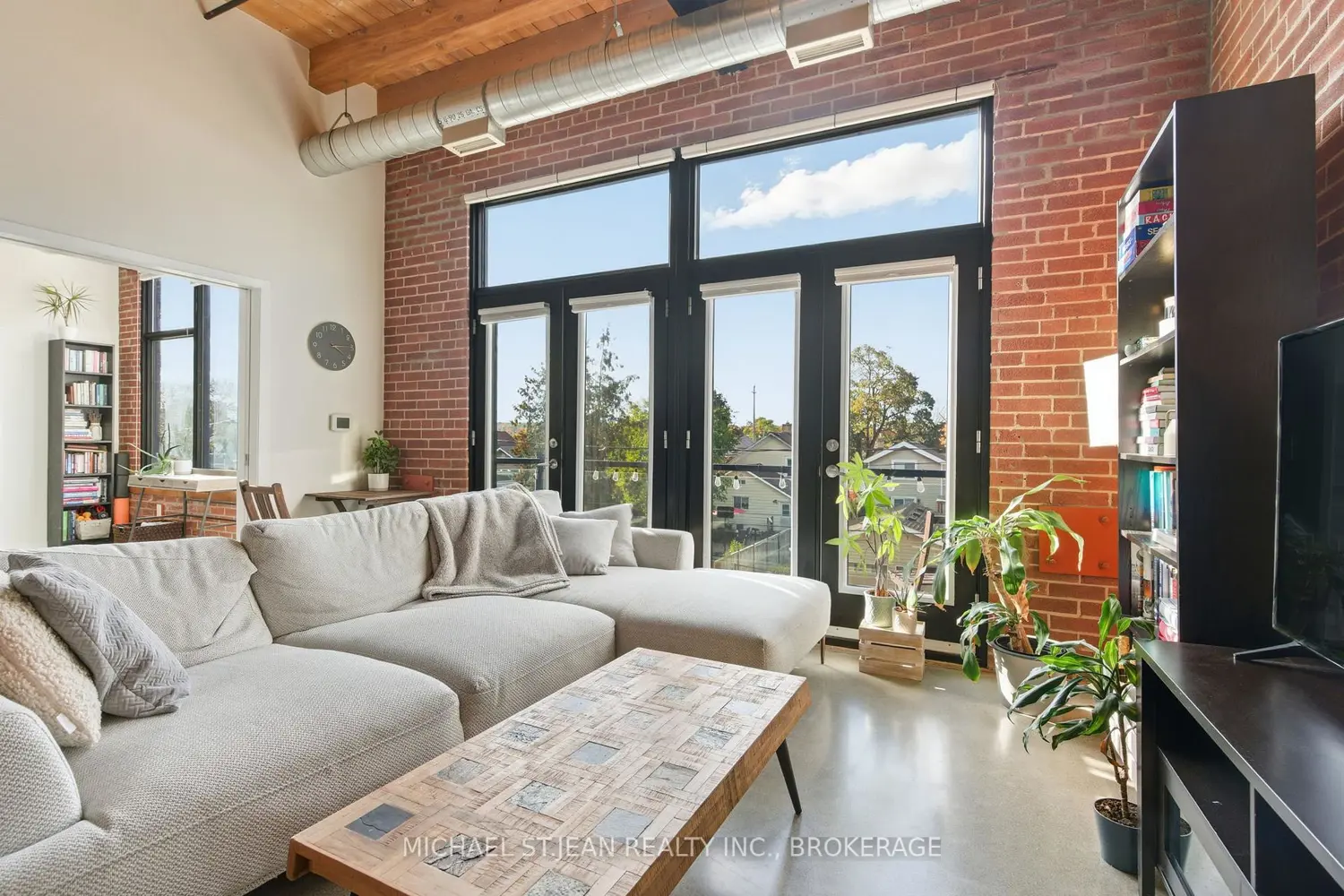 Additional image 3 of 85 Spruce Street 203