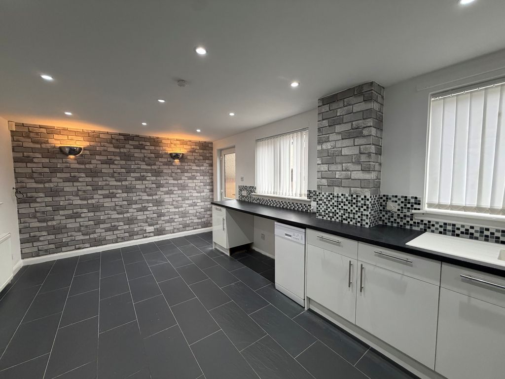 Additional image 5 of 4 bed detached house to rentCampbell Court, Newmilns KA16