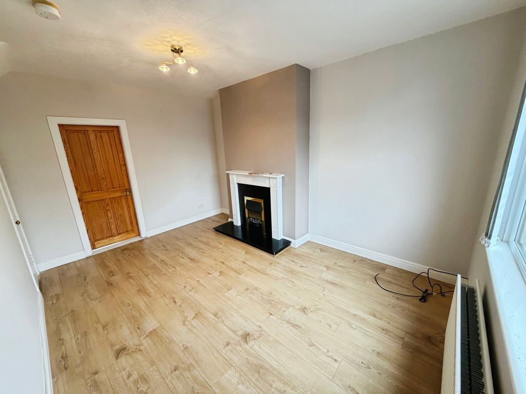 Additional image 4 of 2 bed terraced house to rentBallynahinch Road, Lisburn BT27