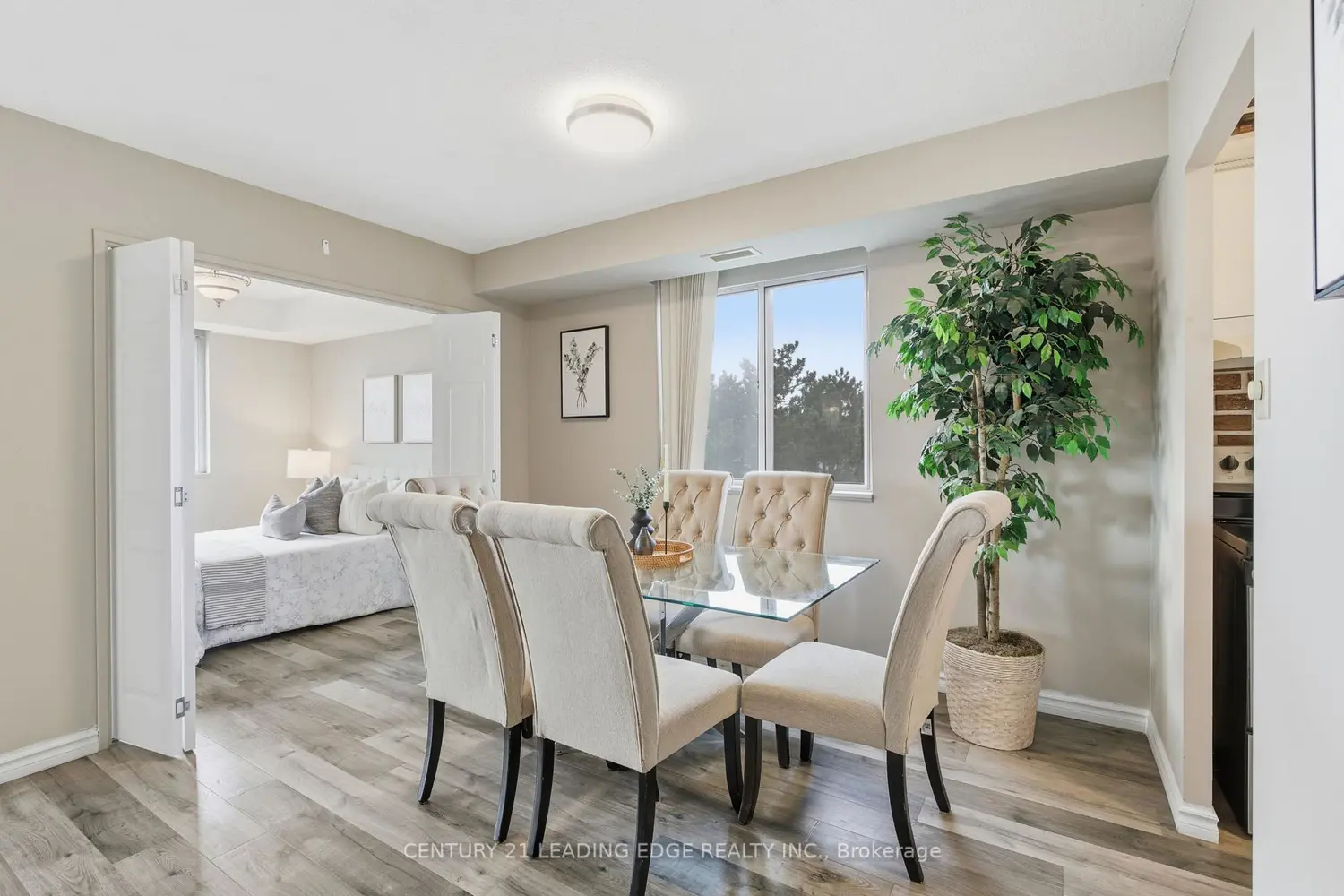 Additional image 3 of 301 Frances Avenue 407