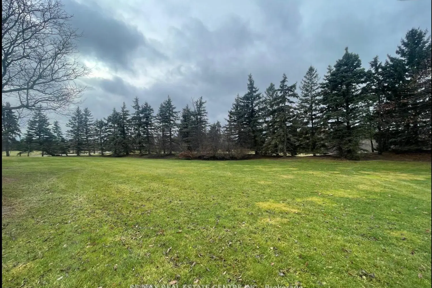 Additional image 4 of 2 Edgeforest Drive