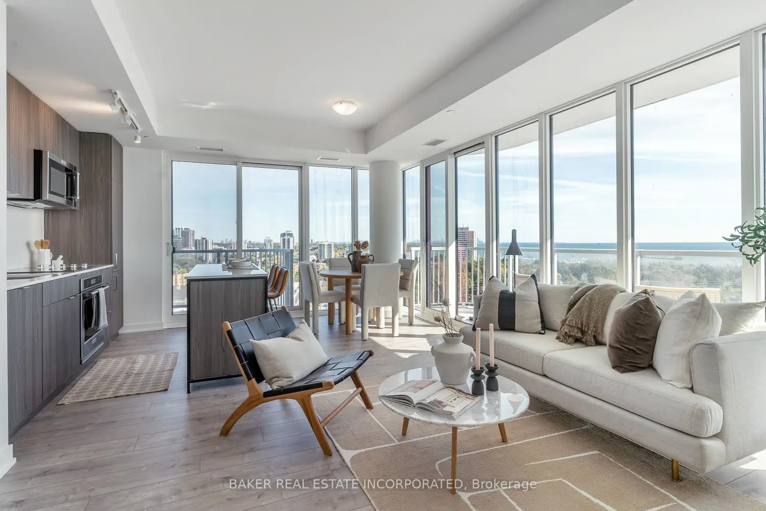 Additional image 8 of 220 Missinnihe Way 1205