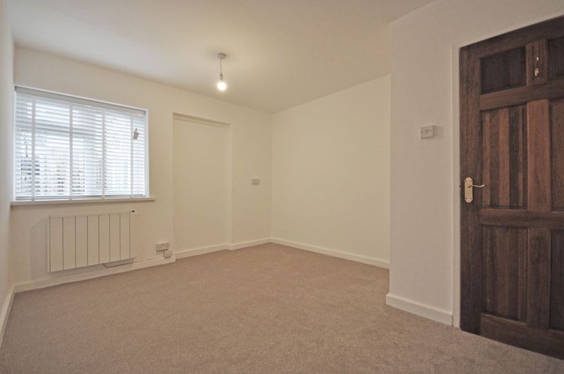 Additional image 10 of 2 bed detached bungalow to rentSuperb Bungalow, Cross Street, Caerleon NP18