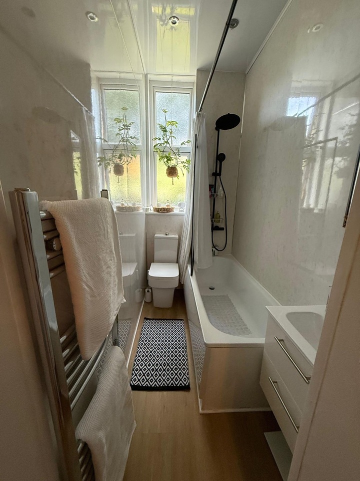 Additional image 5 of 1 Bed Flat, Waverley Park, EH8, N1 7GU