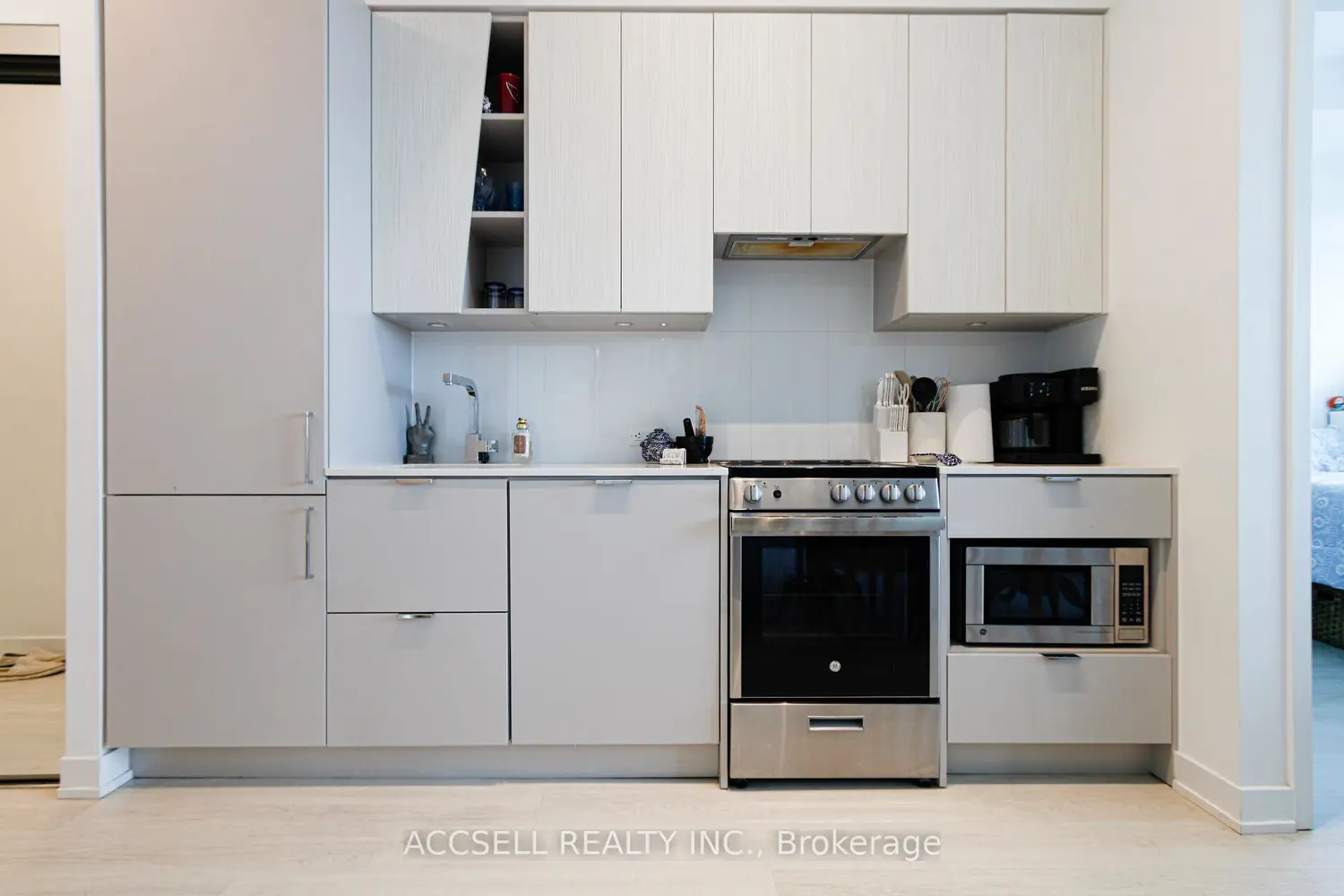 Additional image 6 of 3883 Quartz Road 306