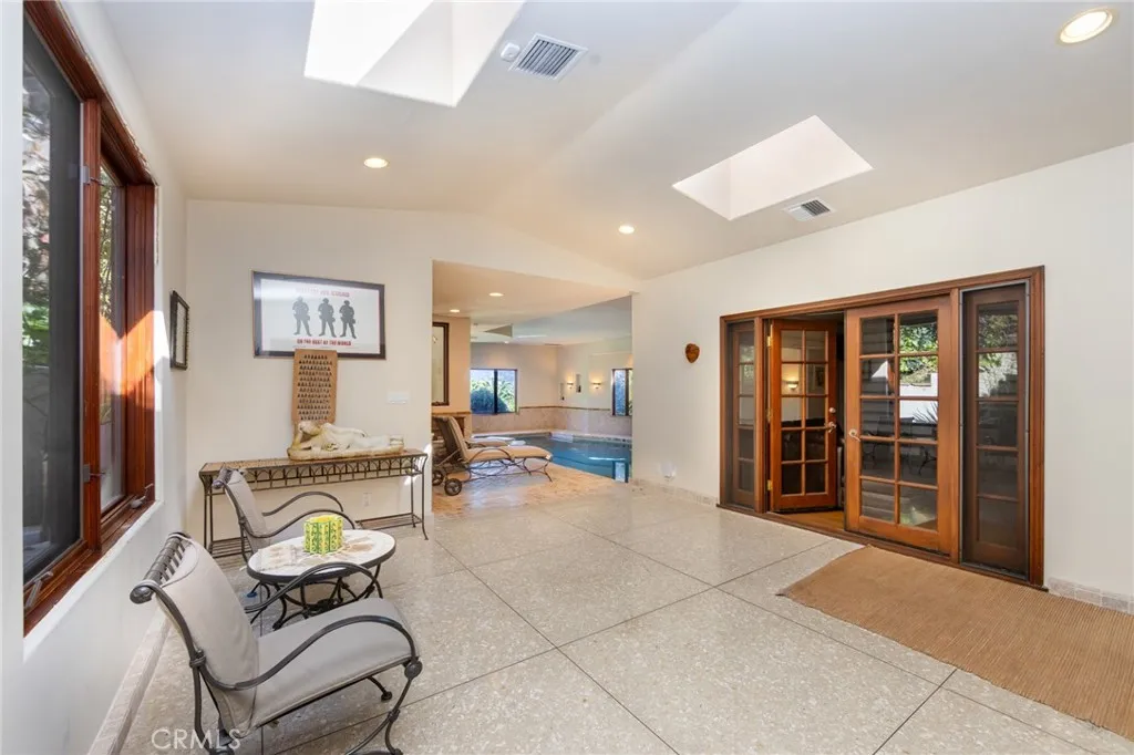 Additional image 11 of 3653 Shannon Rd, Los Angeles, CA 90027