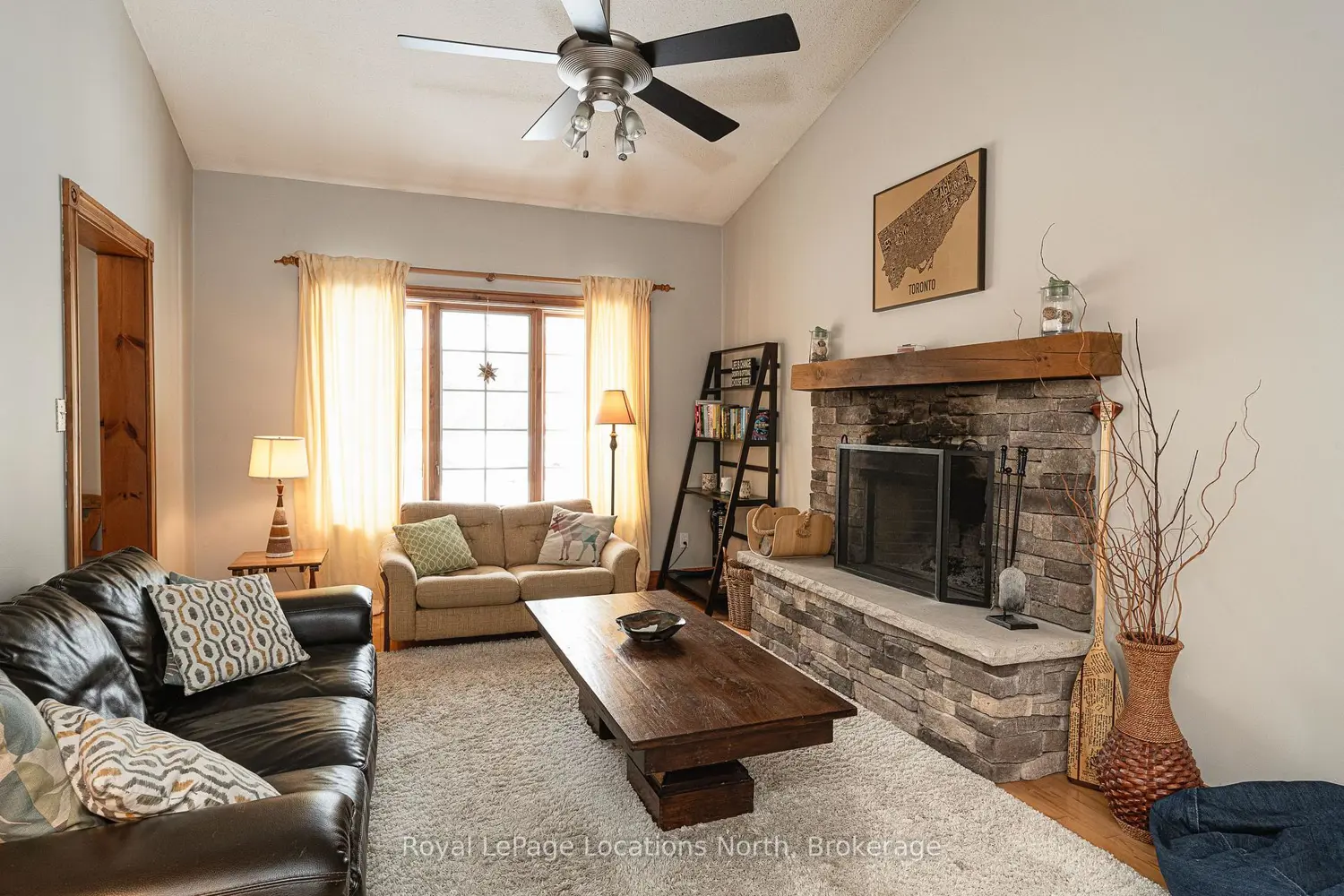 Additional image 9 of 255 Blue Jay Crescent