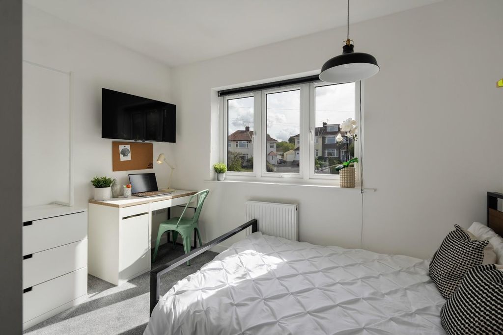 Additional image 7 of 10 bed property to rentLandseer Avenue, Bristol BS7