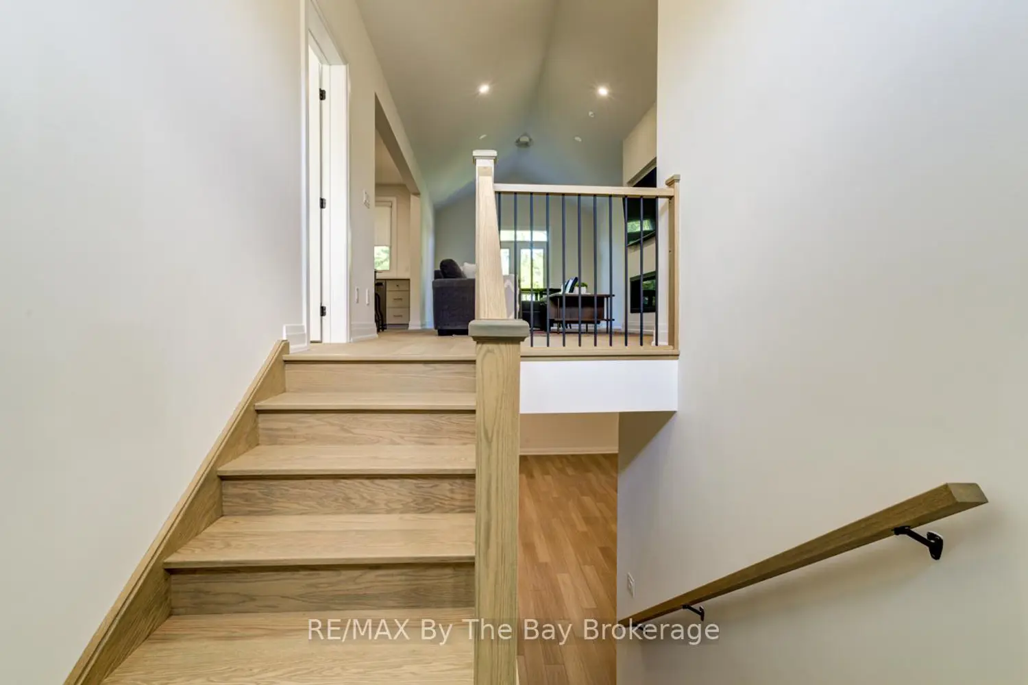 Additional image 2 of 91 Summer View Avenue