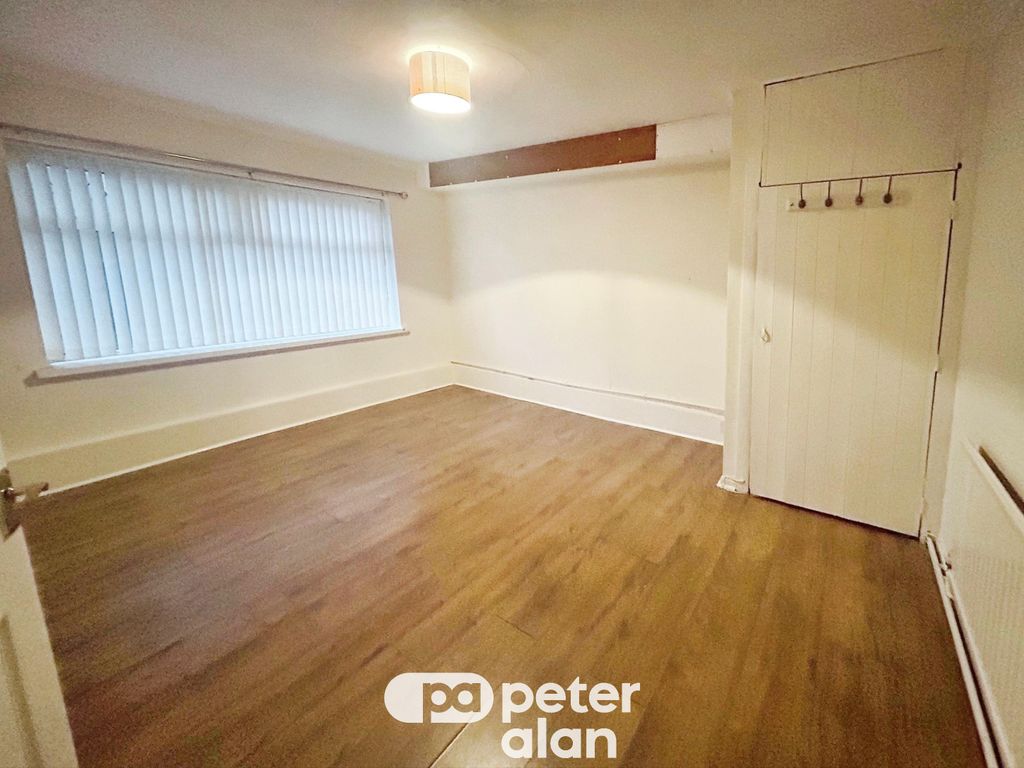 Additional image 3 of 2 bed flat to rentCrynallt Road, Neath SA11