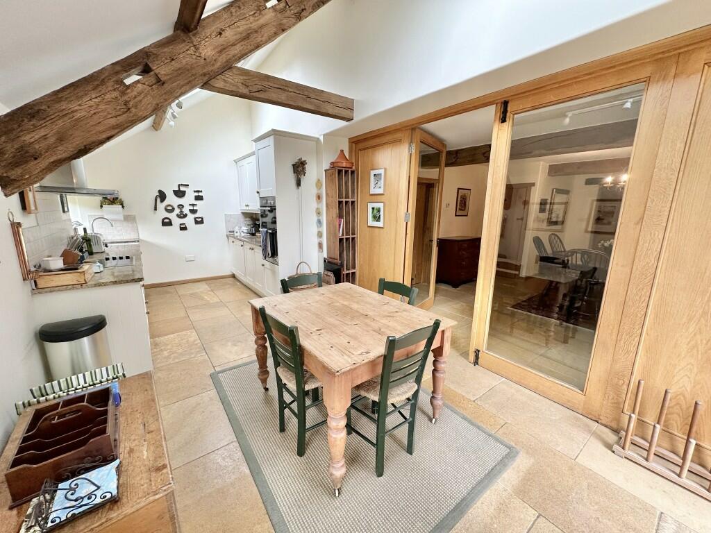 Additional image 3 of Blackford