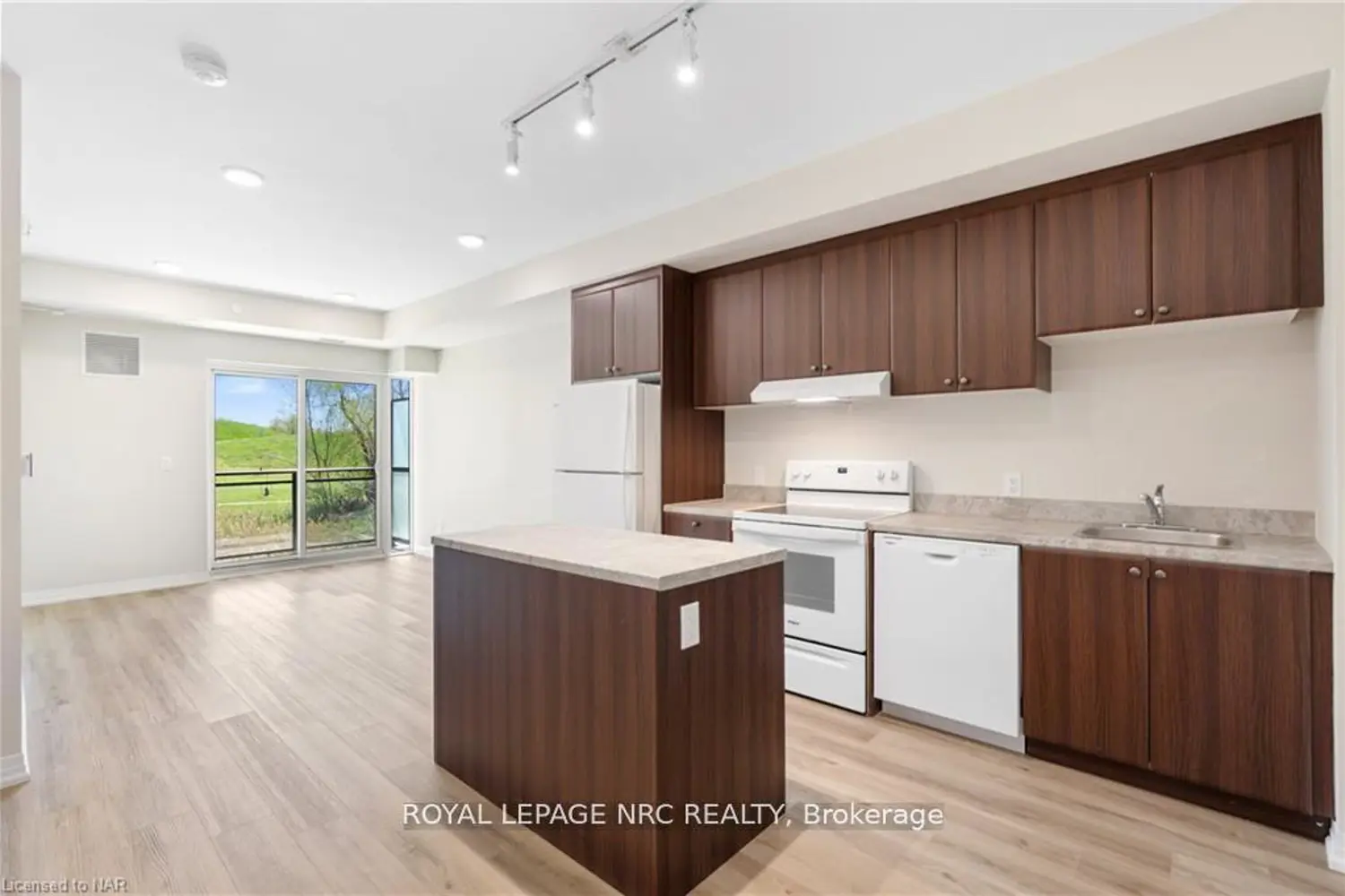 Additional image 7 of 50 Herrick Avenue 131